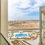 Stunning 1Br Apt In Rukan With Gym And Pool